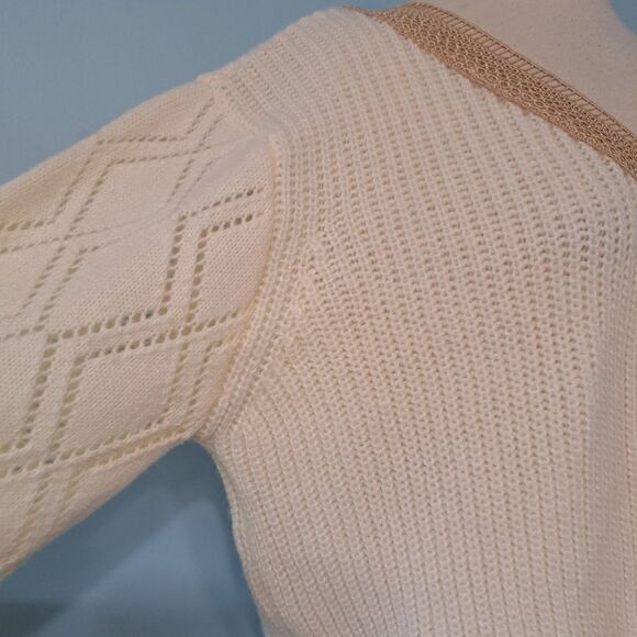 Noracoara Contrast Guipure Lace Drop Shoulder Sweater Biege Size XXL NWT - Picture 10 of 13